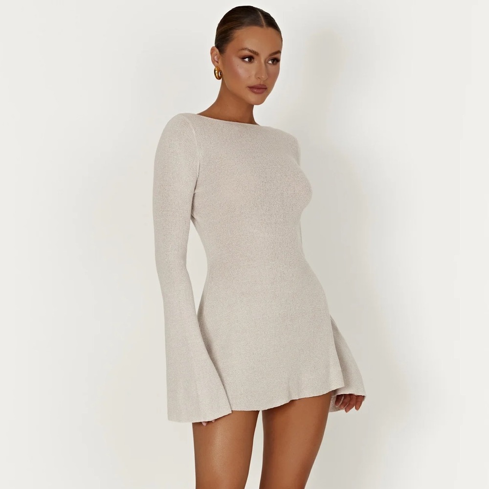 MESHKI Zahra long sleeve open back midi knit dress. - Picture 12 of 12